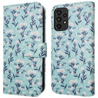 iMoshion Design Klapphülle für das Samsung Galaxy A33 - Blue Flowers