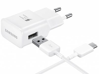 Samsung Fast Charging Adapter 15W + USB-C auf USB-Kabel