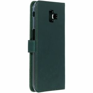 Selencia Echtleder Klapphülle Grün für das Samsung Galaxy J6 Plus