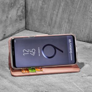 Accezz Wallet TPU Klapphülle Roségold für das iPhone 11 Pro Max