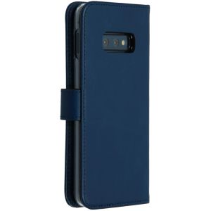 Selencia Echtleder Klapphülle Blau für Samsung Galaxy S10e