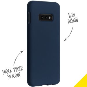 Accezz Liquid Silikoncase Blau für das Samsung Galaxy S10e