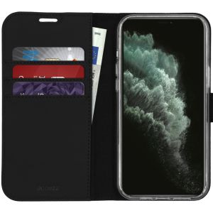 Accezz Wallet TPU Klapphülle für das iPhone 12 Pro Max - Schwarz