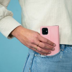 iMoshion Luxuriöse Klapphülle iPhone 12 (Pro) - Rosa