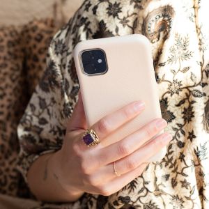 Selencia Backcover in Schlangenoptik iPhone 12 Mini - Weiß