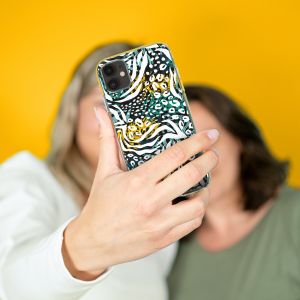 iMoshion Design Hülle iPhone 12 (Pro) - Dschungel - Weiß / Schwarz