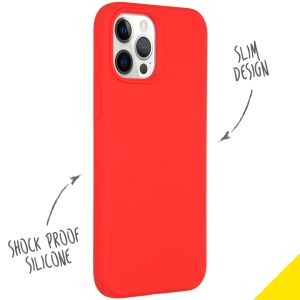 Accezz Liquid Silikoncase für das iPhone 12 Pro Max - Rot