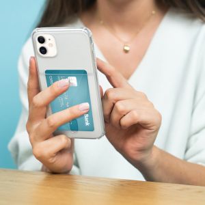 iMoshion Soft Case Back Cover mit Kartenfach iPhone SE (2022 / 2020) / 8 /7