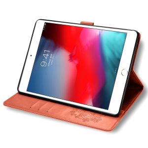 Kleeblumen Klapphülle Klapphülle iPad 10.2 (2019 / 2020 / 2021) - Peach
