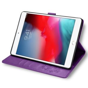 Kleeblumen Klapphülle Klapphülle iPad (2018) / (2017) - Violett