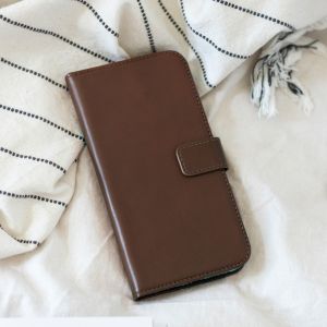 Selencia Echtleder Klapphülle für das Samsung Galaxy Note 10 Lite - Braun