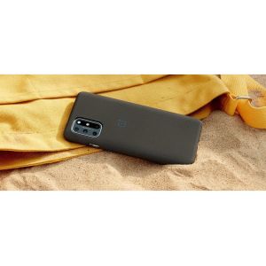 OnePlus Sandstone Protective Backcover für das OnePlus 8T - Schwarz