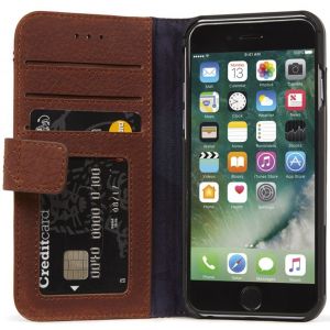 Decoded Leather Wallet Klapphülle Braun iPhone SE (2022 / 2020) / 8 / 7 / 6(s)