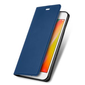 iMoshion Slim Folio Klapphülle iPhone SE (2022 / 2020) / 8 / 7 - Dunkelblau