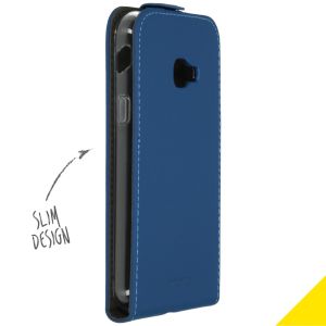 Accezz Schwarzer Flip Case Blau Samsung Galaxy Xcover 4 / 4s