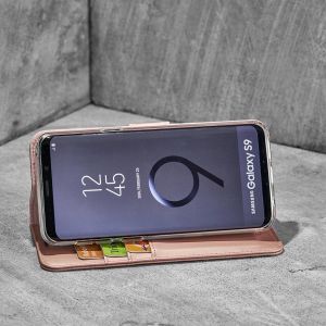Accezz Roségoldfarbener Wallet TPU Klapphülle für das Motorola Moto G6
