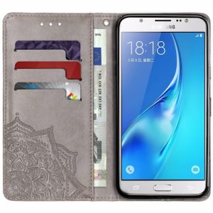 Mandala Klapphülle Grau für Samsung Galaxy J7 (2016)