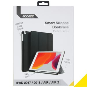 Accezz Smart Silicone Klapphülle iPad (2018) / (2017) / Air 1 (2013) / Air 2 (2014)