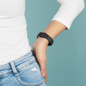 iMoshion Silikonband für das Fitbit Inspire 2 - Schwarz
