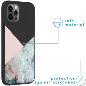 iMoshion Design Hülle iPhone 12 (Pro) - Marmor - Rosa / Schwarz