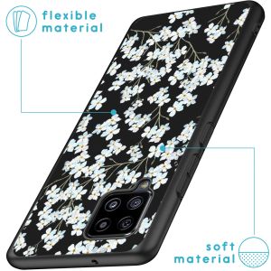 iMoshion Design Hülle Samsung Galaxy A42 - Blume - Weiß / Schwarz