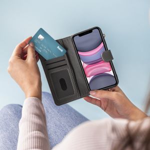 iMoshion Luxuriöse Portemonnaie-Klapphülle iPhone 12 (Pro) - Grau