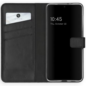 Selencia Echtleder Klapphülle für das Samsung Galaxy S21 Plus - Schwarz