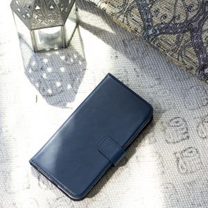 Selencia Echtleder Klapphülle für das Samsung Galaxy S21 - Blau