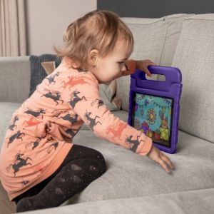 iMoshion Hülle mit Handgriff kindersicher iPad Air 5 (2022) / Air 4 (2020) - Violett