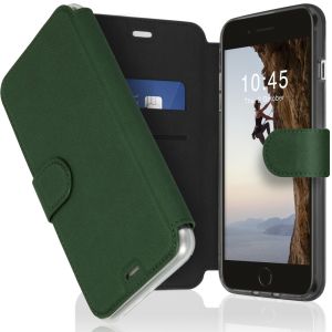 Accezz Xtreme Wallet Klapphülle für das iPhone 8 Plus / 7 Plus - Dunkelgrün