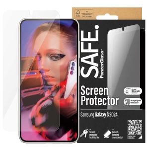 PanzerGlass SAFE Refresh Ultra Wide Fit Screenprotector inkl. Applikator für das Samsung Galaxy S24