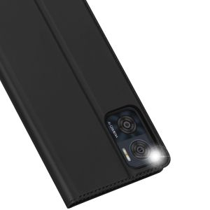 Dux Ducis Slim TPU Klapphülle für das Motorola Moto E22 - Schwarz