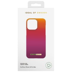 iDeal of Sweden Fashion Back Case für das iPhone 15 Pro Max - Vibrant Ombre