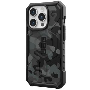 UAG Pathfinder Case für das iPhone 15 Pro - Midnight Camo