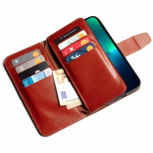 Wachikopa Multi Wallet Bookcase für das iPhone 13 Pro - British
