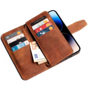 Wachikopa Multi Wallet Bookcase für das iPhone 14 Pro - Camel
