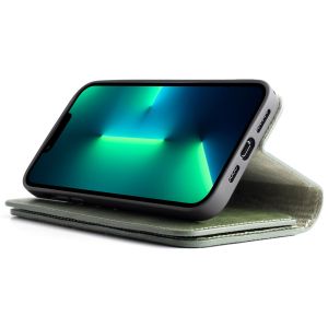 Wachikopa Multi Wallet Bookcase für das iPhone 13 Pro - Forest Green