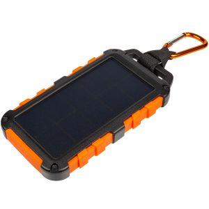 Xtorm ﻿Xtreme Series - Solarladegerät Powerbank 10.000 mAh - Schwarz/Orange