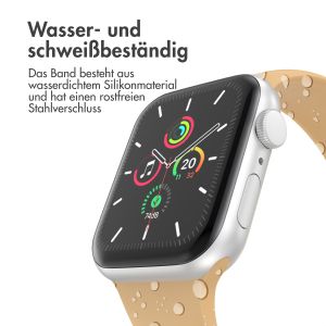iMoshion Silikonband⁺ für die Apple Watch Series 1-9 / SE - 38/40/41 mm - Walnut - Größe S/M