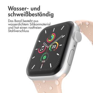 iMoshion Silikonband⁺ für die Apple Watch Series 1-9 / SE - 38/40/41 mm - Sand Pink - Größe S/M