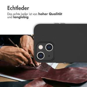 Accezz Leather Backcover mit MagSafe iPhone 13 Mini - Schwarz