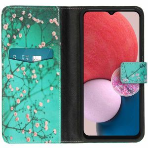 iMoshion Design TPU Klapphülle für das Samsung  A13 (4G) - Blossom