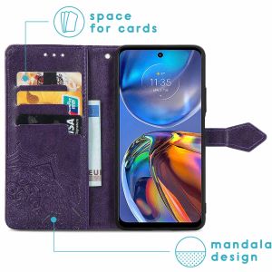 iMoshion Mandala Klapphülle für das Motorola Moto E32 / E32s - Violett