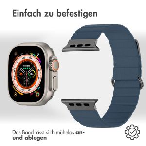 iMoshion Magnetlederarmband für das Apple Watch Series 1-9 / SE / Ultra (2) - 42/44/45/49 mm - Blau