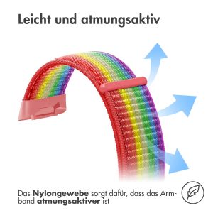 iMoshion Nylonarmband für das Fitbit Charge 5 / Charge 6 - Größe S - Rainbow