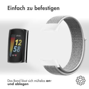 iMoshion Nylonarmband für das Fitbit Charge 5 / Charge 6 - Größe S - Hellgrau