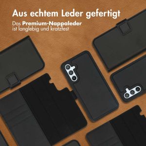 Accezz Premium Leather 2 in 1 Klapphülle für das Samsung Galaxy A54 (4G) - Schwarz