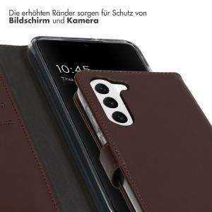 Selencia Echtleder Klapphülle für das Samsung Galaxy S23 - Braun