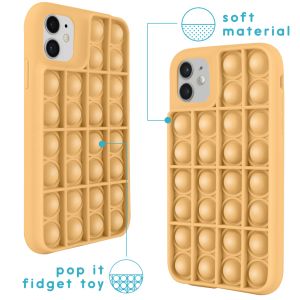 iMoshion Pop It Fidget Toy - Pop It Hülle iPhone 11 - Gold