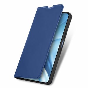 iMoshion Slim Folio Klapphülle Xiaomi Mi 11 Lite (5G/4G) / 11 Lite 5G NE